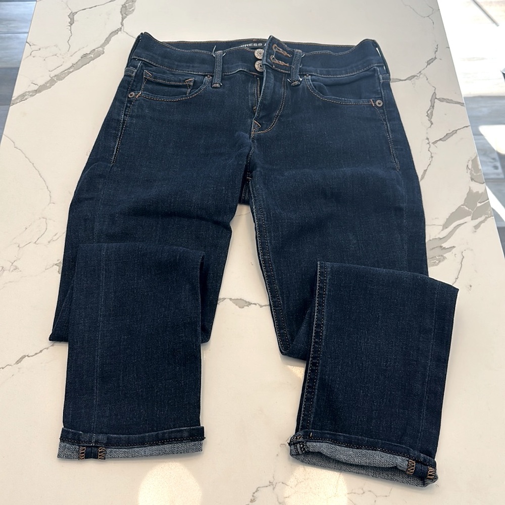 Express cropped jean